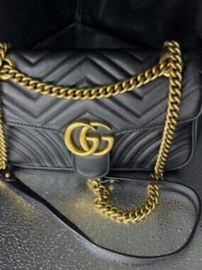 GUCCI GG Marmont Small Shoulder Bag Matelassé